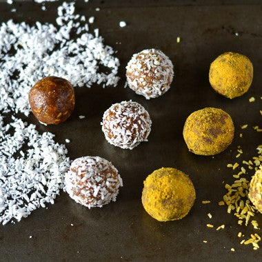 Recipe: Turmeric & Ginger Bliss Balls - Wunder Workshop