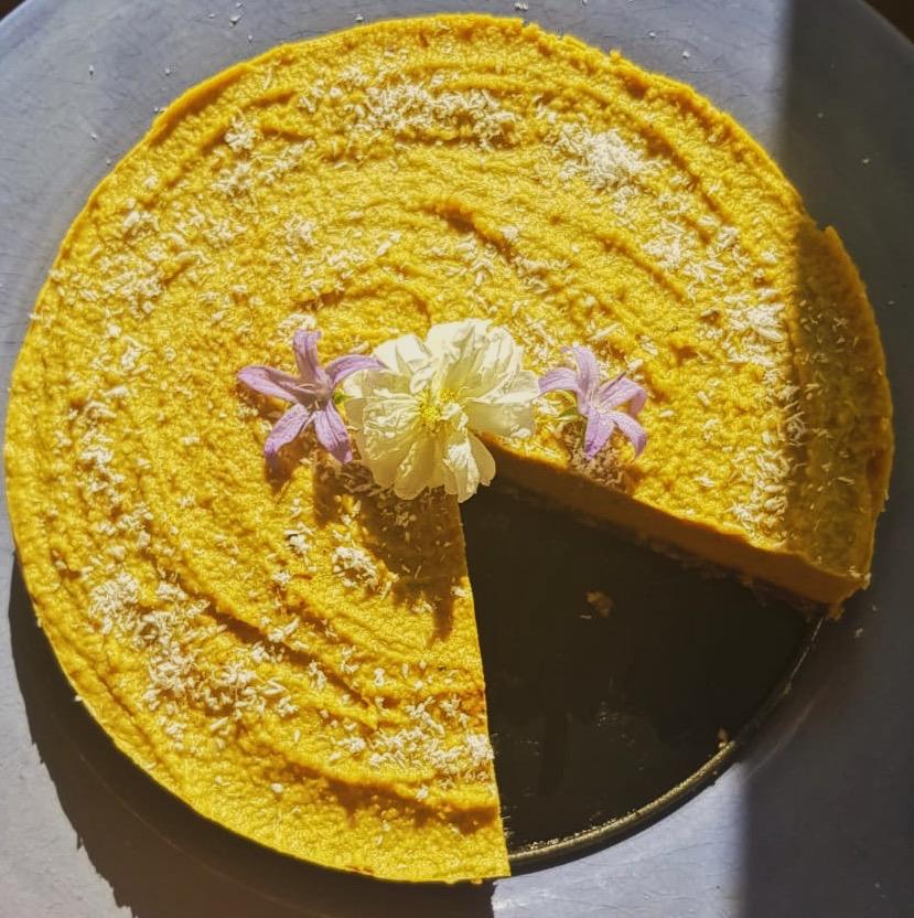 Raw Golden Mylk® Cake - Wunder Workshop